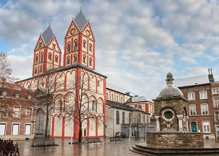 Cozy House Near Magical Christmas Market アパート